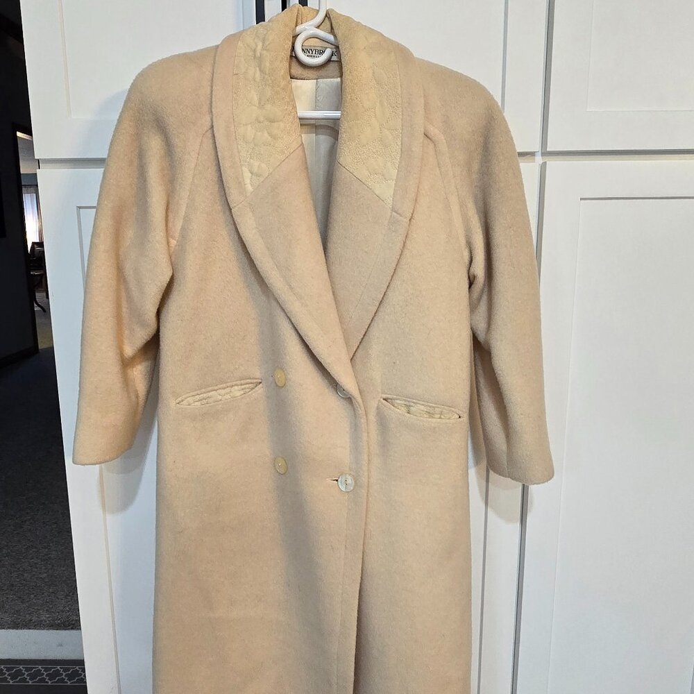 Vintage Donnybrook Women's Trench Coat Beige Sz 4P 75% Wool Long Cream